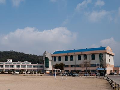 서산고등학교 썸네일 이미지